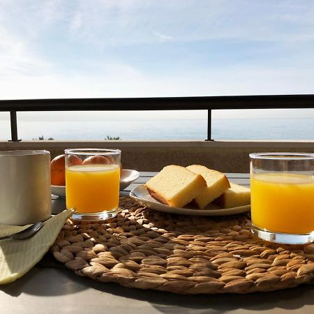 Lovely Seaside Apartment In Front Of Calafell Beach And Cunit Beach Segur de Calafell Exterior foto